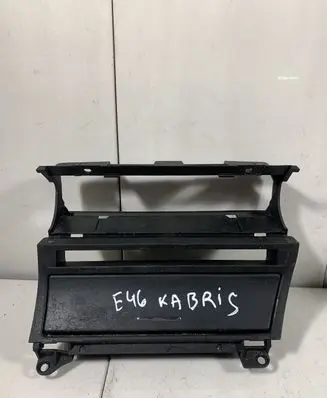 BMW 3 E46 Car ashtray 511682688899