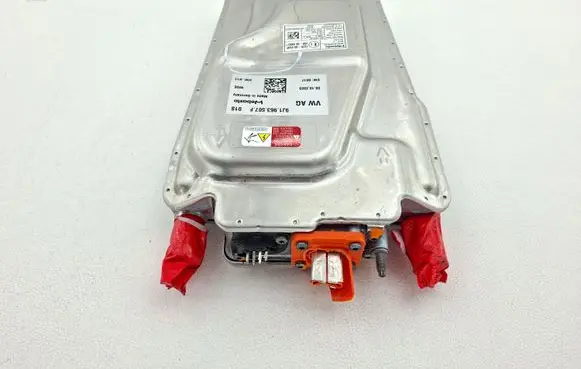 Porsche Taycan 9J1 Auxiliary heating control unit/module 9J1963507F