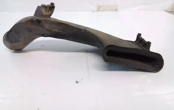 Opel Zafira B Air intake hose/pipe 55351756 551020308