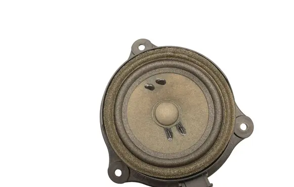 Audi A6 S6 C6 4F Front door speaker 4F0035411