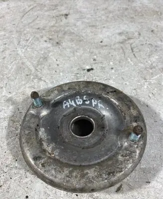 Coil spring mount