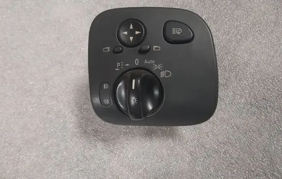Light switch