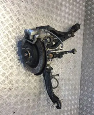 Toyota RAV 4 (XA40) Front wheel hub spindle knuckle 