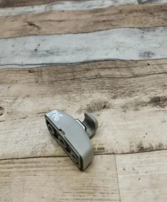 Sun visor clip/hook/bracket
