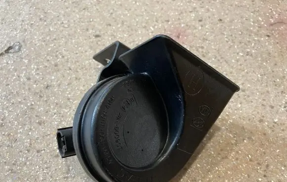 Hyundai Ioniq 5 Horn signal 96621GI000