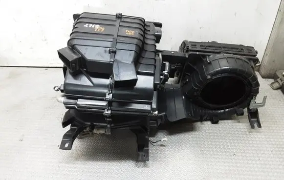 Hyundai Tucson JM Interior heater climate box assembly 
