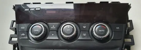 Mazda 6 Climate control unit