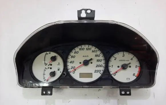 Mazda Premacy Speedometer (instrument cluster)