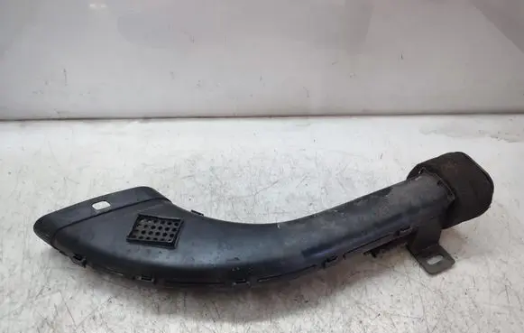 Ford Ecosport Air intake duct part GN159E635AB