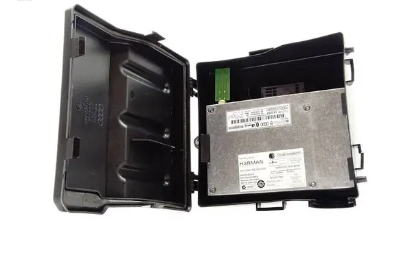 Audi A4 S4 B8 8K Bluetooth control unit module 8T0862335E 8T0862335F