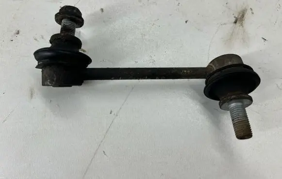 Subaru Forester SK Rear anti-roll bar/stabilizer link 20470FL000