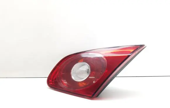 Tailgate rear/tail lights