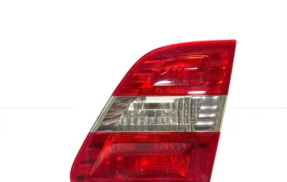 Mercedes-Benz B W245 Tailgate rear/tail lights A1698201664