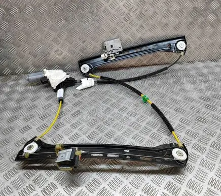 Mercedes-Benz E W238 Front door window regulator with motor A0009066206 A2057204227