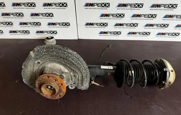 BMW 3 F30 F35 F31 Front shock absorber/damper 6873827