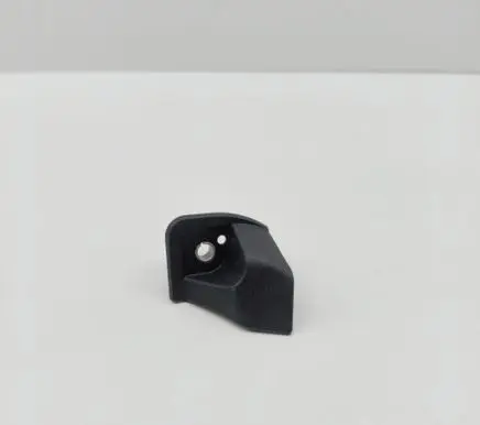 Audi A4 S4 B9 8W Fender mounting bracket 8W0821231A