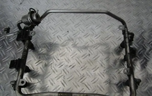 Audi A8 S8 D2 4D Fuel main line pipe 078133681q 078133551n