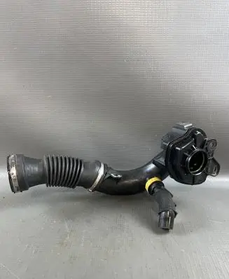 Toyota Proace Turbo air intake inlet pipe/hose 98689 98695