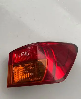 Lexus IS 220D-250-350 Rear/tail lights