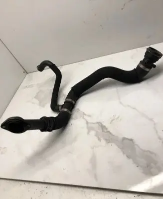 Audi A6 S6 C6 4F Engine coolant pipe/hose 4F0121049E