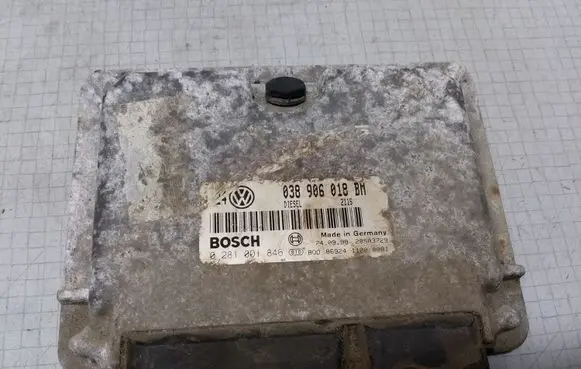Seat Cordoba (6K) Engine control unit/module 038906018BM 0281001846