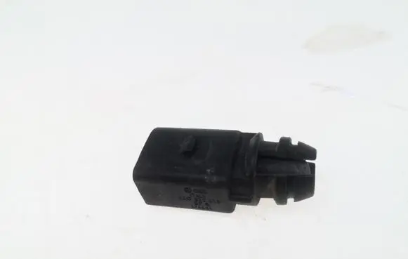Audi A5 8T 8F Outside/external air temperature sensor 8Z0820535
