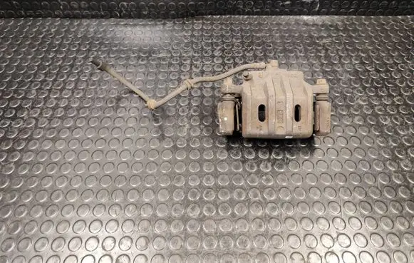 Peugeot 4007 Front brake caliper