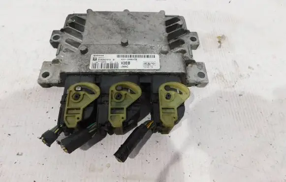 Ford Fiesta Engine control unit/module AV2112A650EB S180047013B EMS2102