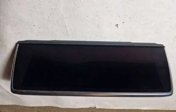 BMW 7 G11 G12 Screen/display/small screen 00104774 20900310