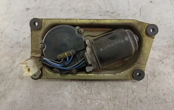 Suzuki Grand Vitara I Wiper motor 750