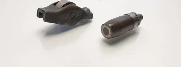 Lincoln Town Car Other cylinder head part 