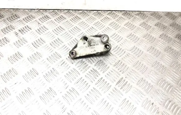 Generator/alternator bracket