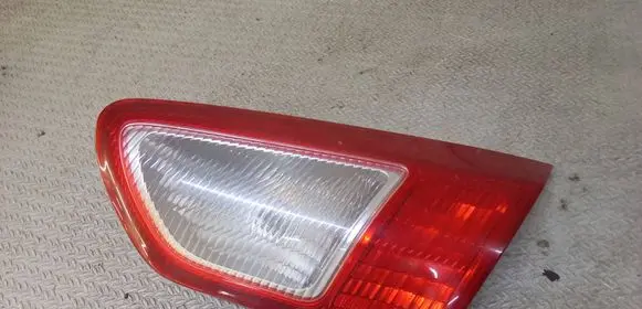 Mitsubishi Lancer VIII Tailgate rear/tail lights 13287977
