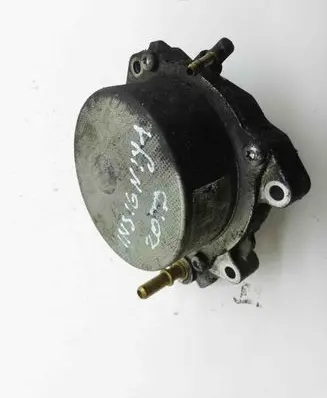 Opel Insignia A Vacuum pump 55205446
