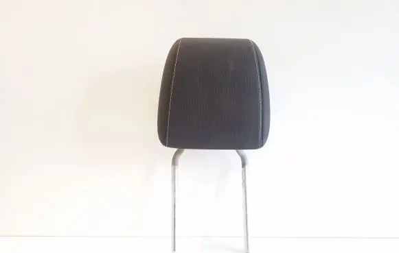 Ford Focus Front seat headrest 