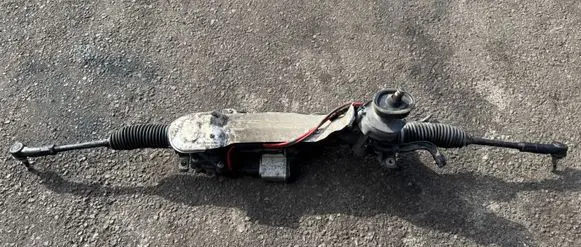 Volkswagen Caddy Steering rack 1K1909144F