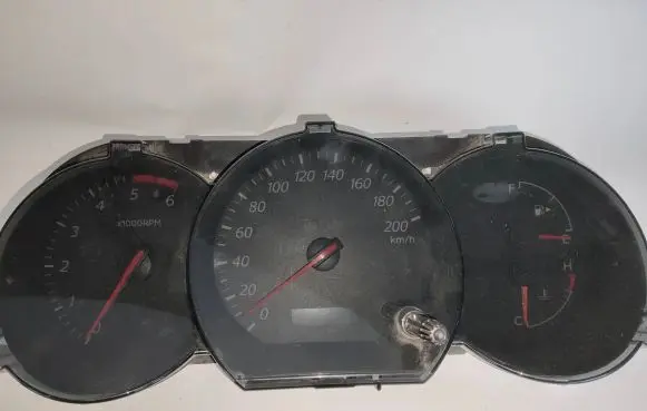 Suzuki Grand Vitara II Speedometer (instrument cluster) 3411067J10 3411067J1 VPESUF10849JH