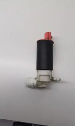 Honda CR-V Windscreen/windshield washer pump