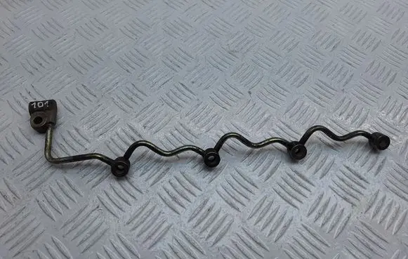Toyota Corolla Verso AR10 Fuel return line/hose 237610R030