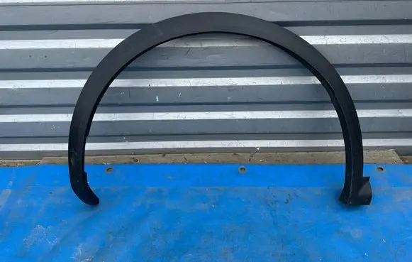 Renault Scenic E-Tech V Front arch trim 638136764R