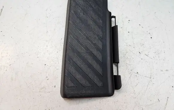 Volkswagen Touran III Foot rest pad/dead pedal 5Q1864777C