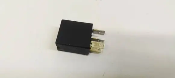 Alfa Romeo 159 Other relay 46520411 B047