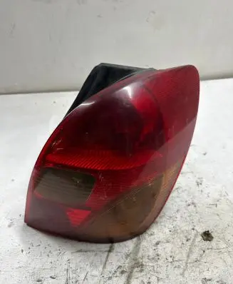 Toyota Corolla Verso E121 Rear/tail lights