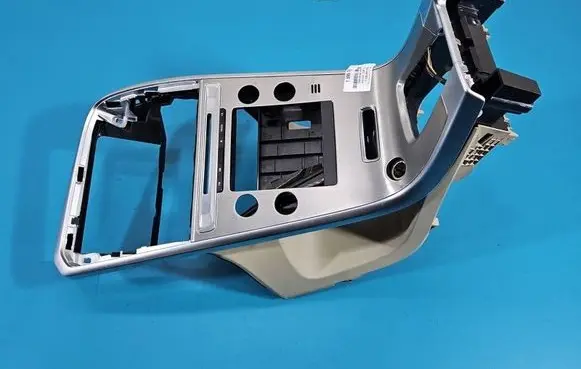 Volvo XC60 Center console decorative trim 39869668 IMPRK1599785