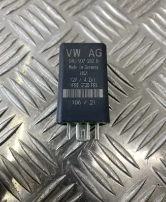 Skoda Kodiaq Glow plug pre-heat relay 04L907282B