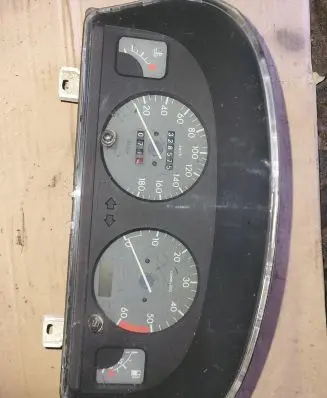 Citroen Berlingo Speedometer (instrument cluster) 9621185680