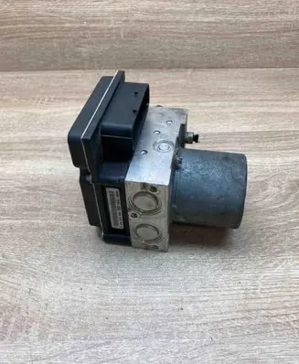BMW 5 E60 E61 ABS Pump 6777797 6777799