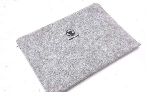 Opel Grandland X Glove box pad