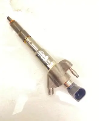 Renault Master III Fuel injector 166009567R 76HJGGD HMLGT5690R