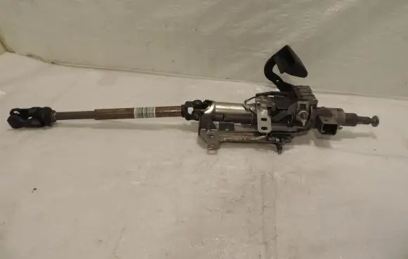 Opel Crossland X Steering wheel axle 9823072677